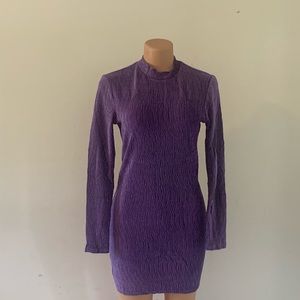 H&M Crinkled Velour dress